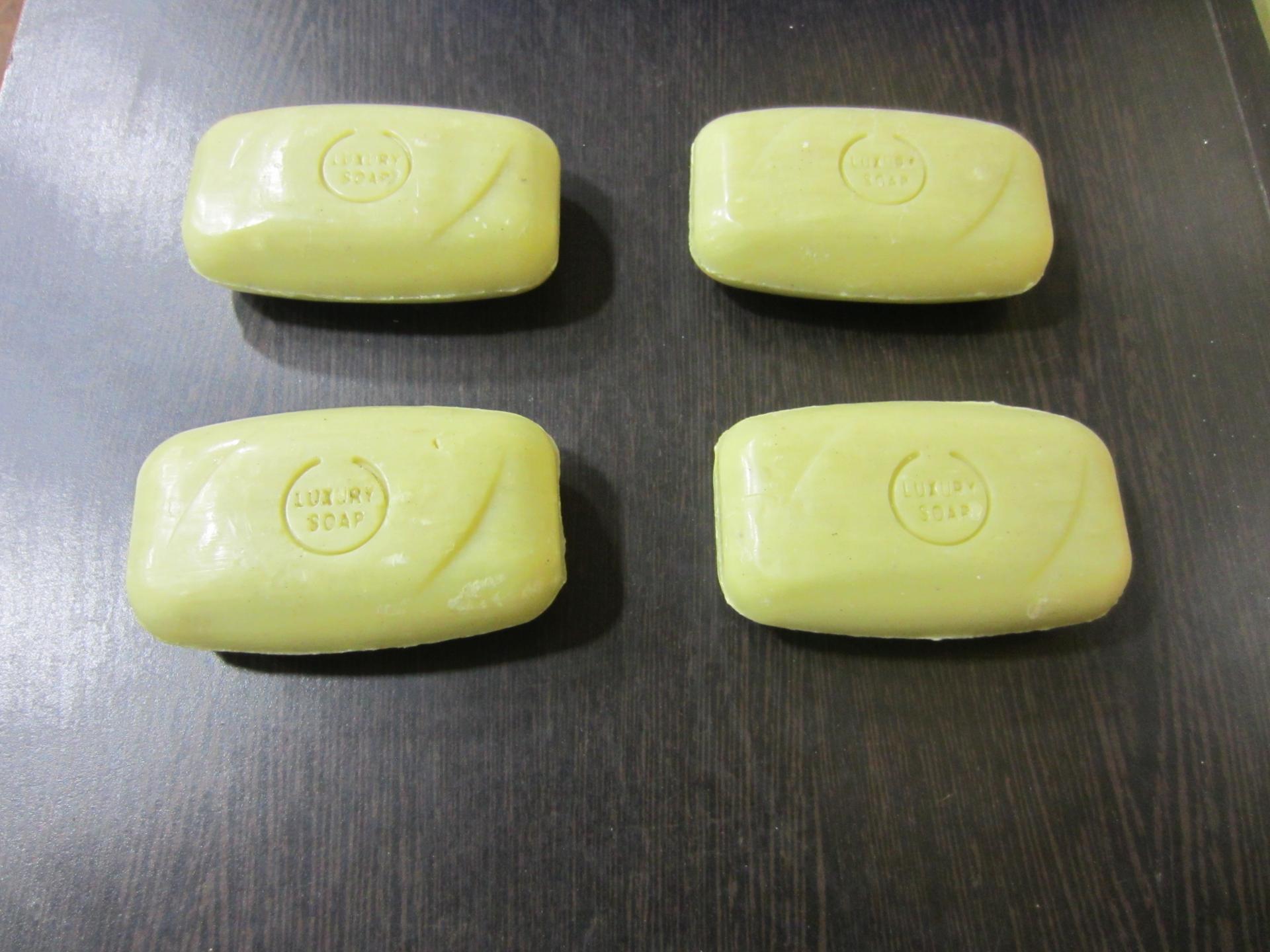 Manual bar soap stamper